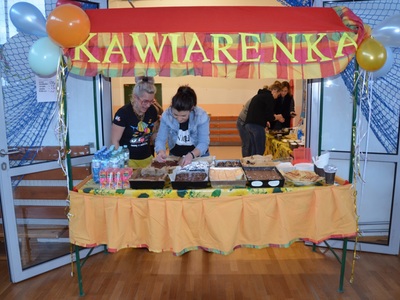 Charytatywny Bal w Szkole w Wielkim Komorsku