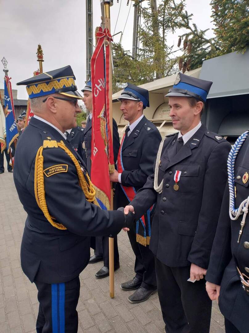 Jubileusz Jednostki OSP Lipinki, przywitanie strażaków