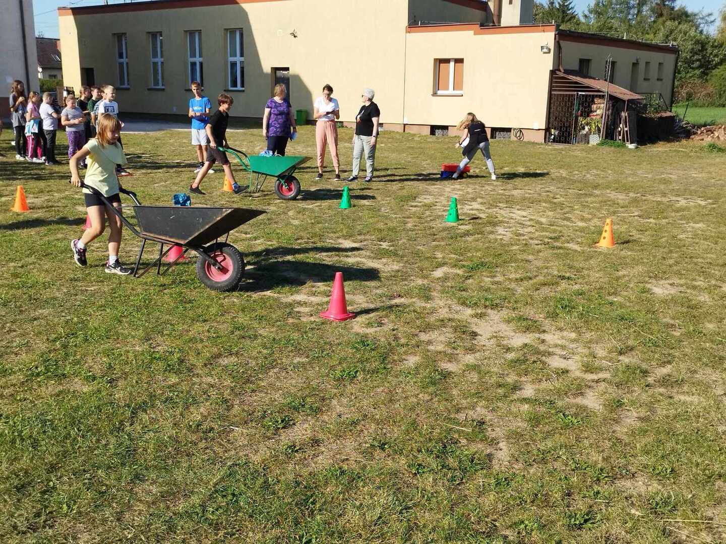 Dzień Pieczonego Ziemniaka w SP Lipinki