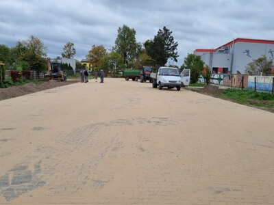 Nowy parking przy ul. Dworcowej w Warlubiu