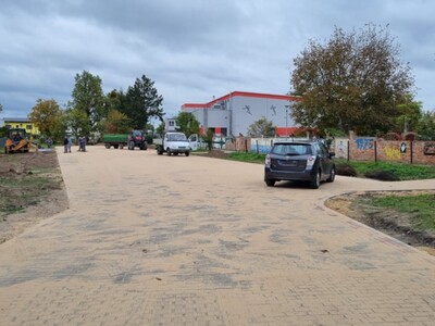 Nowy parking przy ul. Dworcowej w Warlubiu