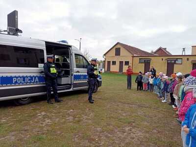 Policjanci z wizytą w SP Lipinki