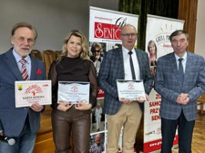 Do programu Ogólnopolska Karta Seniora przyłączyły się także pierwsze dwie firmy z Gminy Karsin.