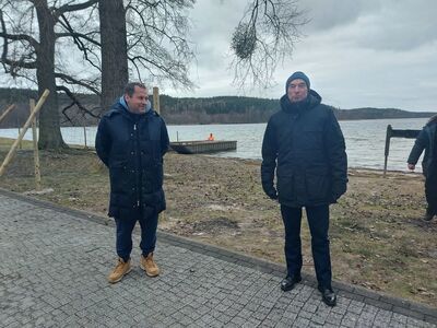 Rozpoczęcie budowy mola przy plaży gminnej w Wielu