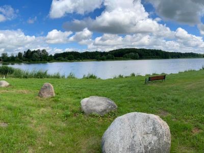 Jezioro w Ostrowcu