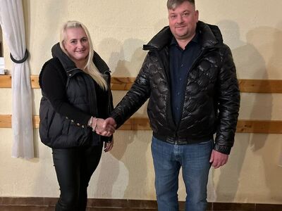 Wójt Krzysztof Jarotek z nowym Sołtysem Sołectwa Święcianowo