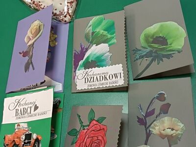 Pierniki i laurki wykonane przez wychowanków