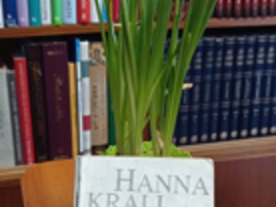 Wystawka literatury poświęconej 82 rocznicy powstania w getcie warszawskim