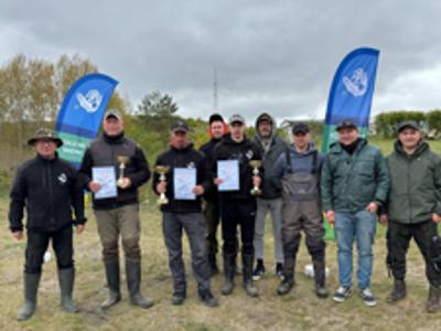 zawody wędkarskie spinningowe z jednostek pływających - rozdanie pucharów