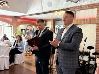 Wójt Gminy Malechowo Krzysztof Jarotek wraz z Radnym Gminy Malechowo Mateuszem Wiąckiem