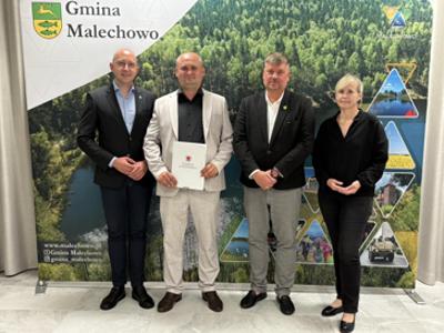 Podpisanie umowy na Granty Sołeckie