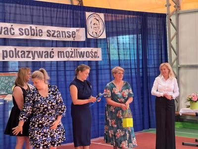Podziękowania za pracę związkową.