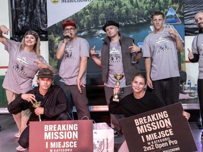 Breaking Mission vol. 4