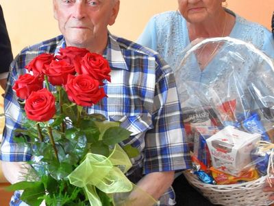 Zdjęcie przedstawia Jubilata Stanisława Filipiaka z Pękanina z żoną.