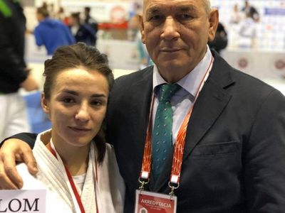 Brązowa medalistka z gminy Malechowo, Ilona Chruszcz  z trenerem Andrzejem Adamskim.