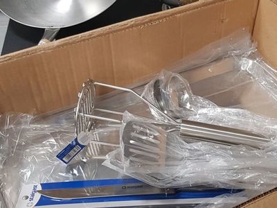 Nowe akcesoria kuchenne zakupiono na Świetlicę Kultury w Malechowie.