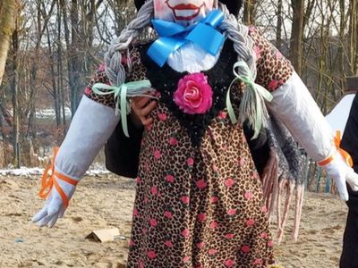 Marzanna wykonana przez podopiecznych PWD Paproty.