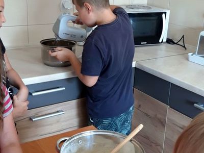 Przepis na muffinki Hani z Placówki Wsparcia Dziennego w Kosierzewie.