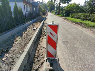 Remontowany odcinek drogi w Żegocinie. 