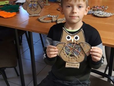 Cudeńka z filcu w PWD w Kosierzewie.
