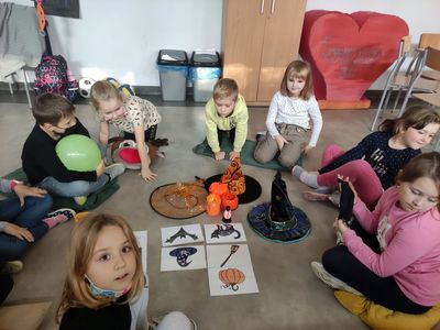 Dzieci ze Świetlicy Kultury uczestniczyły w zajęciach z okazji Halloween.