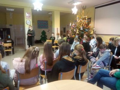 Warsztaty profilaktyczne z psychologiem uczniów ze Szkoły Podstawowej w Lejkowie. 