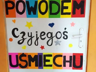 1.Napis wykonany przez dzieci z Placówki Wsparcia Dziennego z Lasek. 