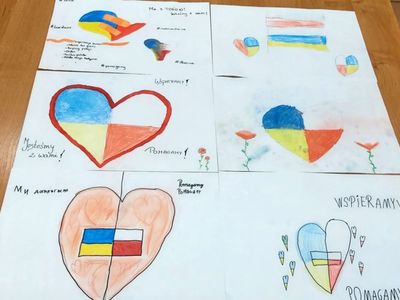 Prace plastyczne dzieci z Podgórek na temat sytuacji na Ukrainie. 