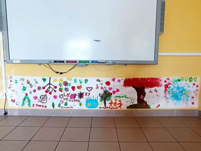 Obraz wykonany przez wychowanków z Placówki Wsparcia Dziennego z Lasek.