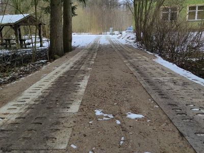 Wyremontowana droga gminna w Kosierzewie. 