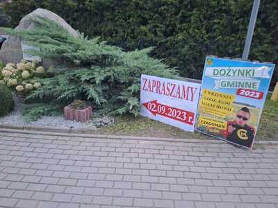 Ozdoby dożynkowe w Malechowie.