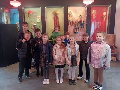 Teatr - klasa trzecia z SP Lejkowo. 