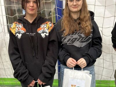 Nagrodzone uczennice ze Szkoły Podstawowej z Lejkowa. 