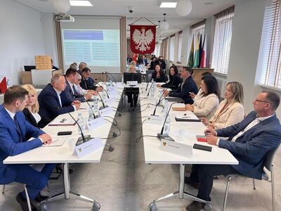 Zdjęcie nowo wybranych radnych Gminy Malechowo w kadencji 2024-2029.