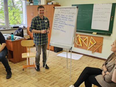 Uczestnicy warsztatów programu zajęć wychowawczo – profilaktycznych SPÓJRZ INACZEJ.