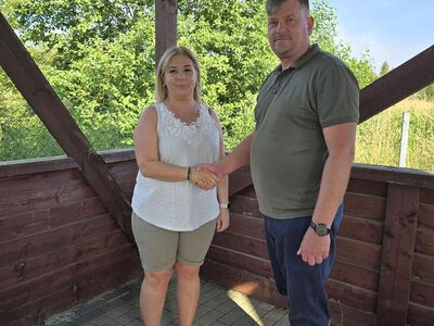Sołtys Sęczkowo - Joanna Grycko i wójt Krzysztof Jarotek. 