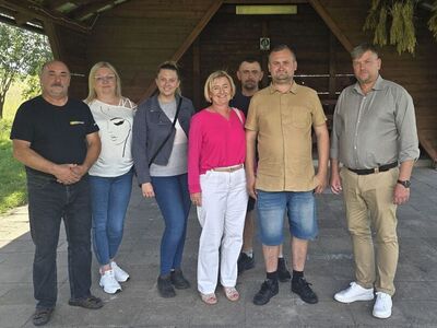 Wybory Sołeckie w Sulechówku: nowo wybrana Rada Sołecka Sołectwa Sulechówko wraz z Wójtem Gminy i Radną.