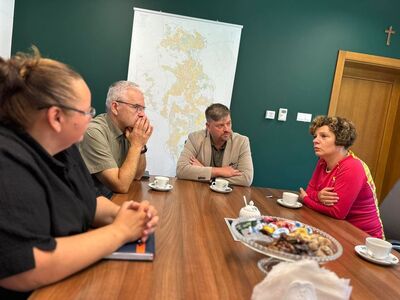 Spotkanie archeologów z Nadleśniczym Nadleśnictwa Polanów i Wójtem Gminy Malechowo