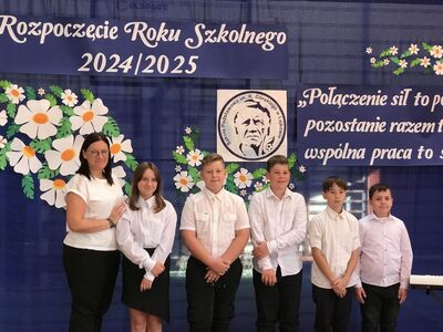 klasa V z wychowawcą p. Magdaleną Bonat