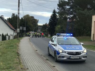 Policja pilnowała bezpieczeństwa podczas rajdu.