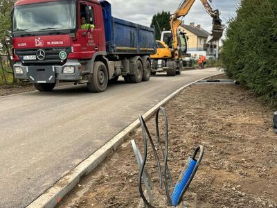 Przebudowa dróg wraz z wymianą sieci i budową energooszczędnego oświetlenia w popeegerowskiej miejscowości Kosierzewo