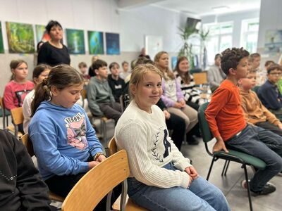 Resuscytacja krążeniowo-oddechowa na fantomie w ZSP Malechowie