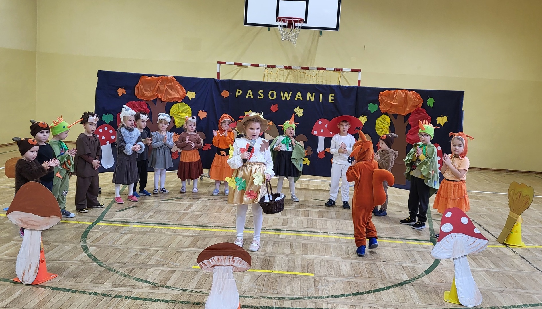 Występ przedszkolaków.