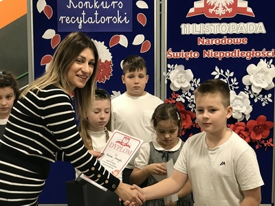 Wręczenie dyplomu za III miejsce