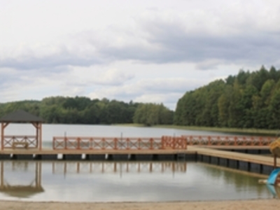 Kąpielisko "Rajska Plaża" nad jeziorem Chlewo Wielkie