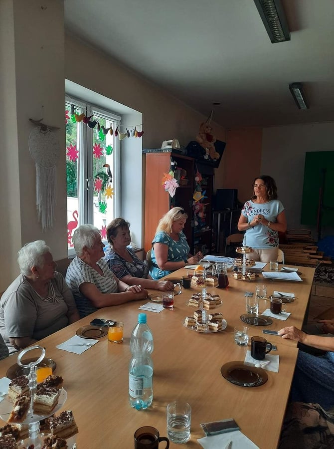 https://cms-v2-files.idcom-jst.pl/sites/52/cms/szablony/5679/zdjecia/orign/1.jpg