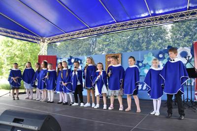 Zdjęcie z XVII Międzydiecezjalnego Przeglądu Pieśni Maryjnej w Księżomierzy