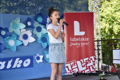 Zdjęcie z XVII Międzydiecezjalnego Przeglądu Pieśni Maryjnej w Księżomierzy