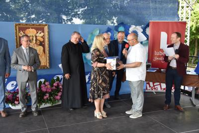 Zdjęcie z XVII Międzydiecezjalnego Przeglądu Pieśni Maryjnej w Księżomierzy