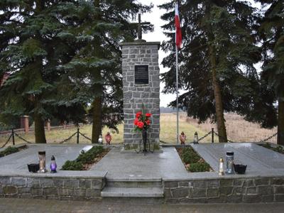 Zdjęcie z 81 Rocznicy Pacyfikacji Wsi Szczecyn i okolic